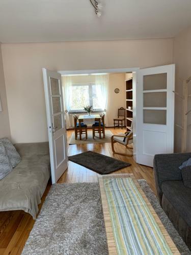 Apartamento Moderne Ferienwohnung Mit Balkon Im Sch�nen Saarland