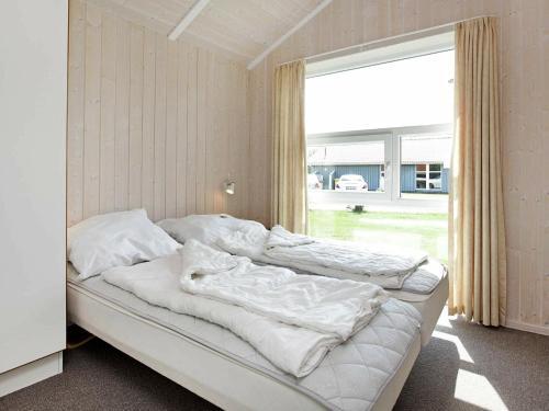 Four-bedroom Holiday Home In Otterndorf 13