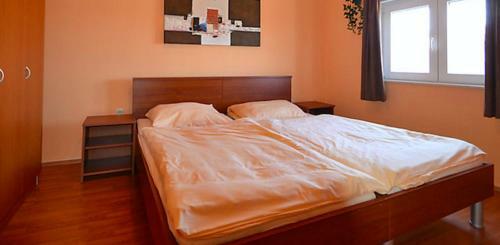 Apartment 3