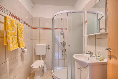 Apartments Gilly 2
