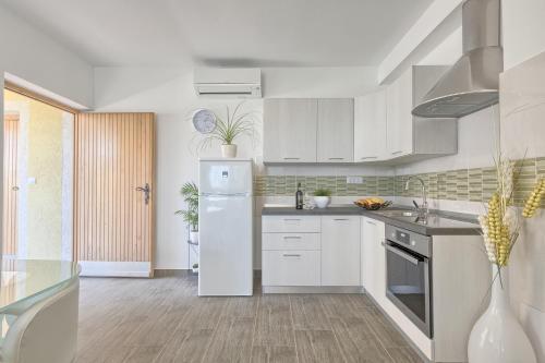 Apartments Gilly 2