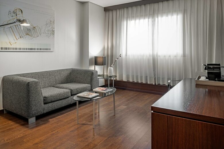 AC Hotel Porto, A Marriott Lifestyle Hotel