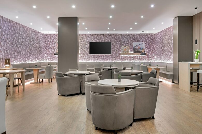 AC Hotel Porto, A Marriott Lifestyle Hotel