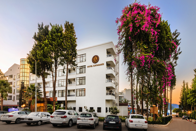 Hotel Kaya Maris