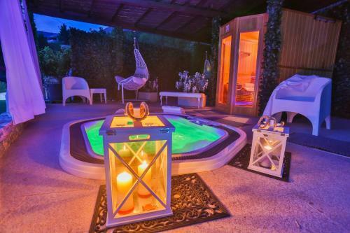 Villa Berfami - 3 Private Pools, Spa, Sea View