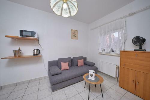 Apartamento M Entire Floor In A Spacious House With Pool