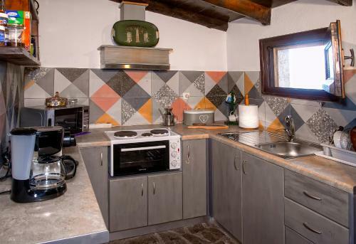 Eleni Country Cottage 2
