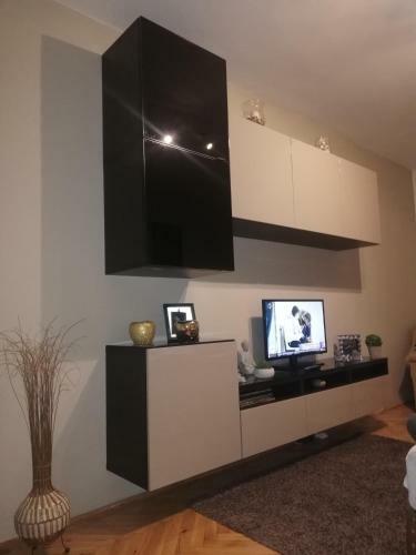 Heni Apartman