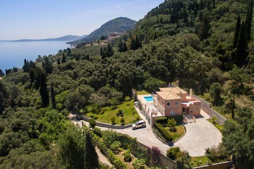 Villa Larisa