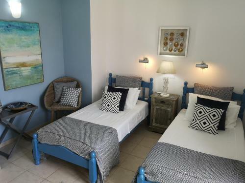 Villa Koumos - Crete Holidays With Pool And Views