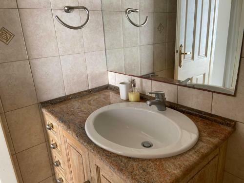 Hostal Andros Homes Sea Side Apartment & Studio