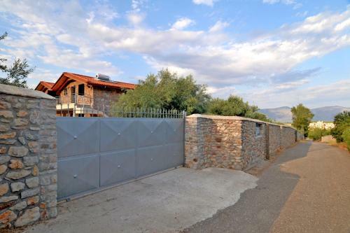 Villa In The Olive Trees