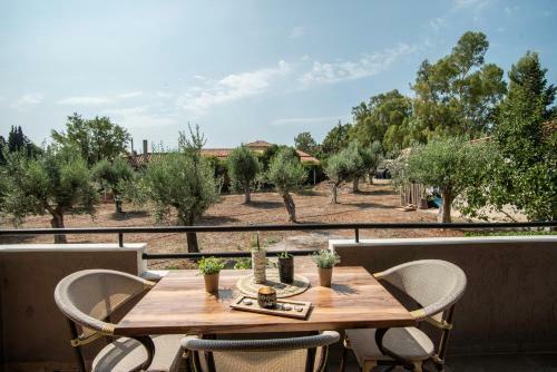 Apartamento Krissaia Seaside Suites