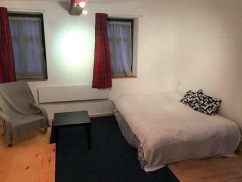Apartamento �b�nyai P�th-lak