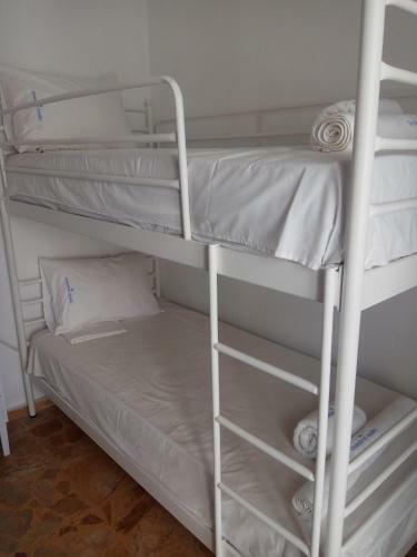 Hostal Grandma Vasiliki Rooms To Let