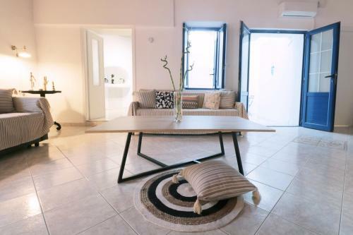 100+ Year Old Traditional Cycladic House