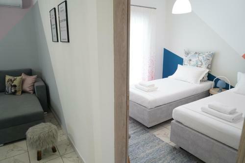 Decozian Apartments