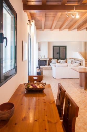 Villa Skyfall