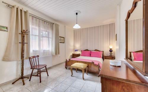 Ina Apartments