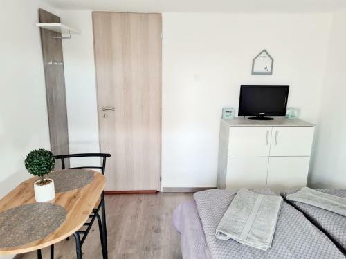 Hostal H�cza House Poroszl�