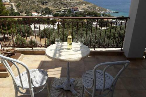 Nikis Seaside House