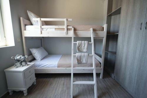 Apartamento Vassilis And Ioanna Modern House With View