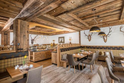 Aparthotel Hotel Almschl�ssl & Schrotteralm