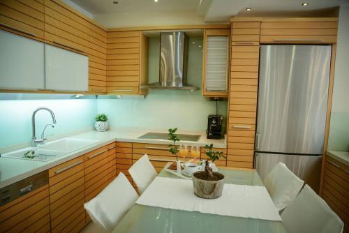 Apartamento Bright Luxury Apt Beach & City Center