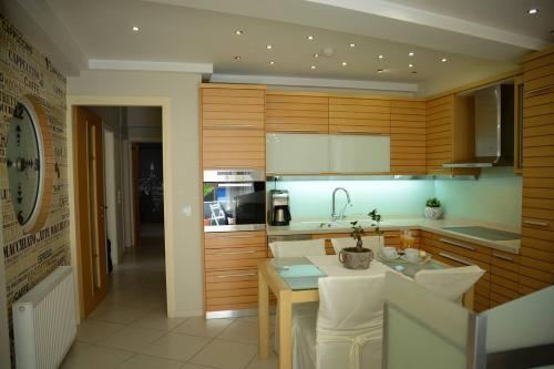 Apartamento Bright Luxury Apt Beach & City Center