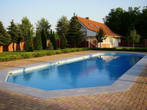 Hostal Tenisz Klub