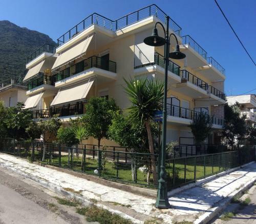 Ourania's Apartments