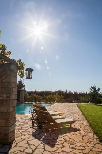 Villa Mediterra Retreat
