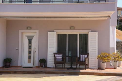 Villa Dada House
