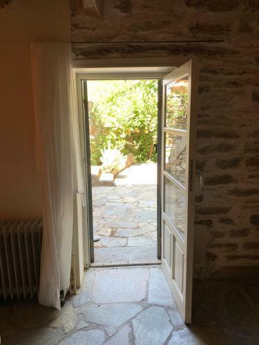 Apartamento Wood & Stone House In Old Styra