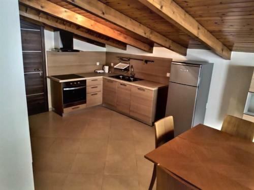 Samaras Apartments