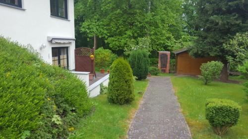 Apartamento Ferienwohnung " Am Schlosspark "