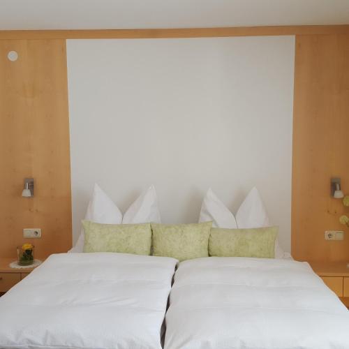 Apartamento Appartements G�stehaus Monika