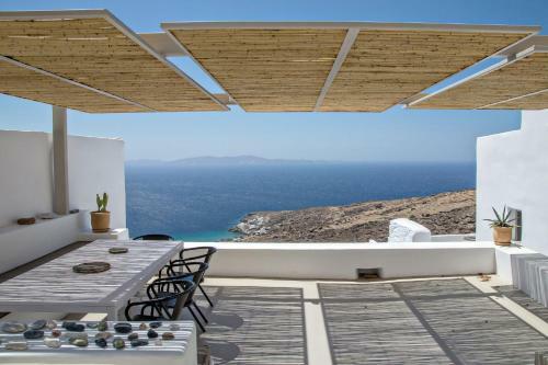Villa House In Kardiani