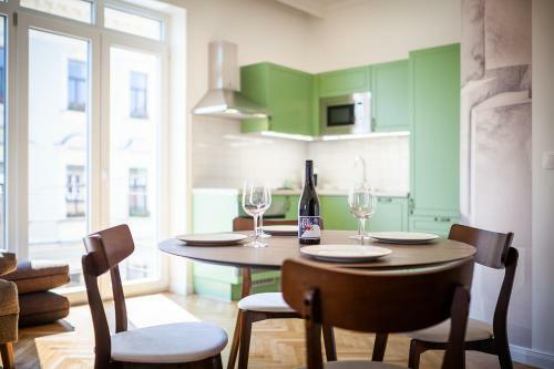Zach�r Apartman