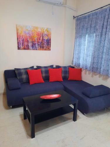 Apartamento Nice House Close To The City Centre!