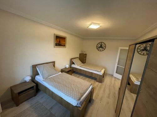 Apartamento Anna Lak�s Sz�zhalombatta