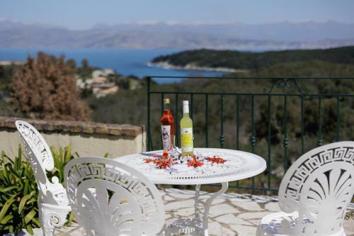 Villa Anemelia By Rodostamo Hotel