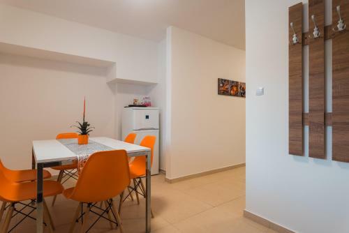 Tisza Gy�ngye Apartmanh�z