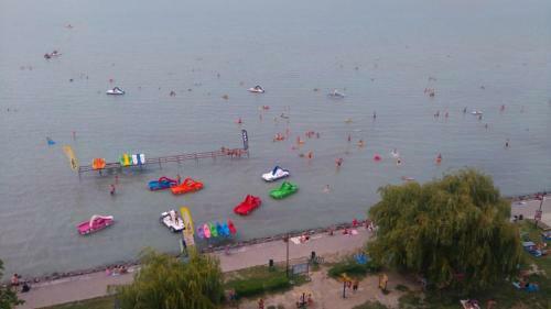 Aranypart Club218 Beatrix Wellness Apartman
