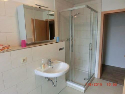 Apartamento Bauernhof Welde Fewo "falkennest"