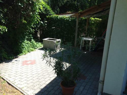 Hostal �d�m Vend�gh�z 2