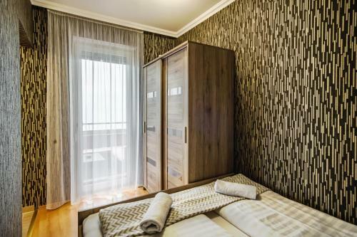 Mf Club 218 Golden Beach Wellness Apartment