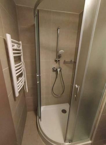 Napsug�r Apartman Ez�stpart