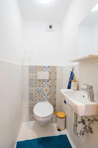Mf Silverhome 402 Apartment