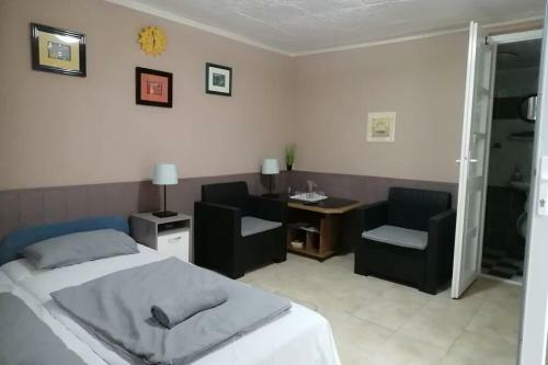 Apartamento �n�ll� Vend�gh�z Si�fok Aranyparton